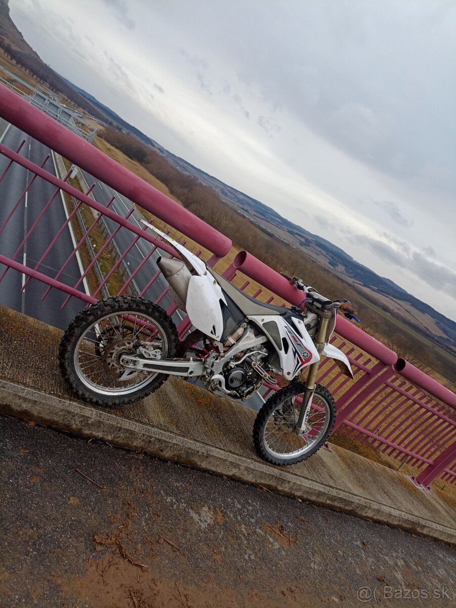 Yzf 250 2009