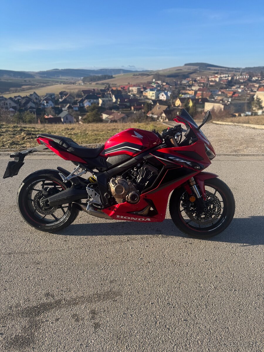 Honda CBR650R 35 kW v tp