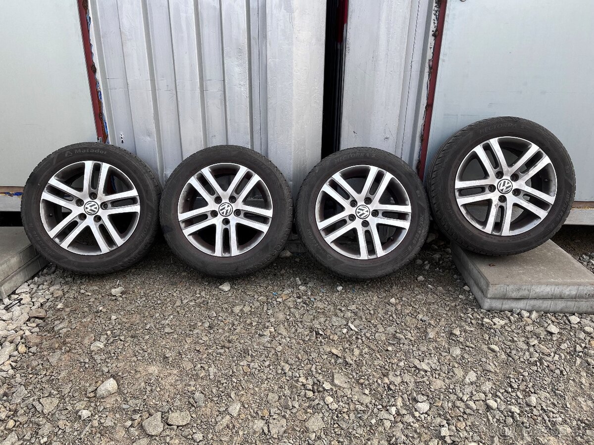 VW group golf VI original alu disky + pneu 5x112, 205/55/R16