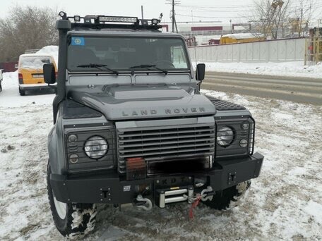 Land Rover Defender 110