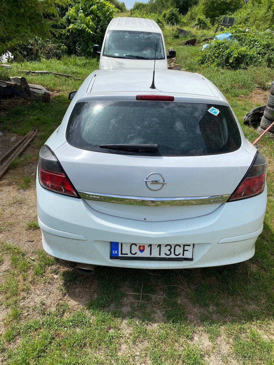 Opel astra 1.8 gtc 103kw