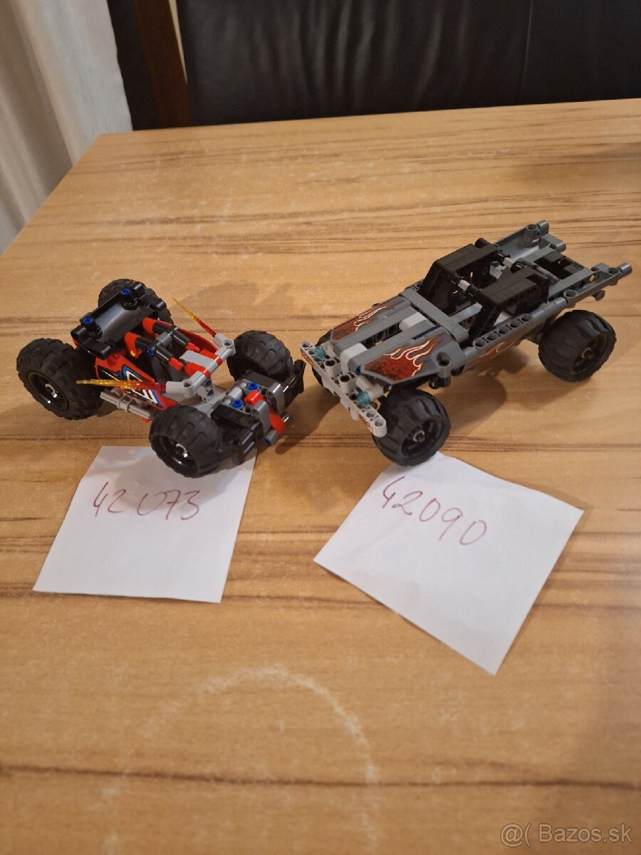 2x lego Technic 42073, 42090