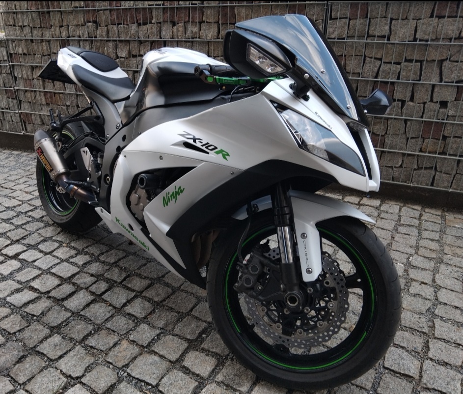 Kawasaki ninja zx-10r ABS , 147kw , 2014 rok - 8000€