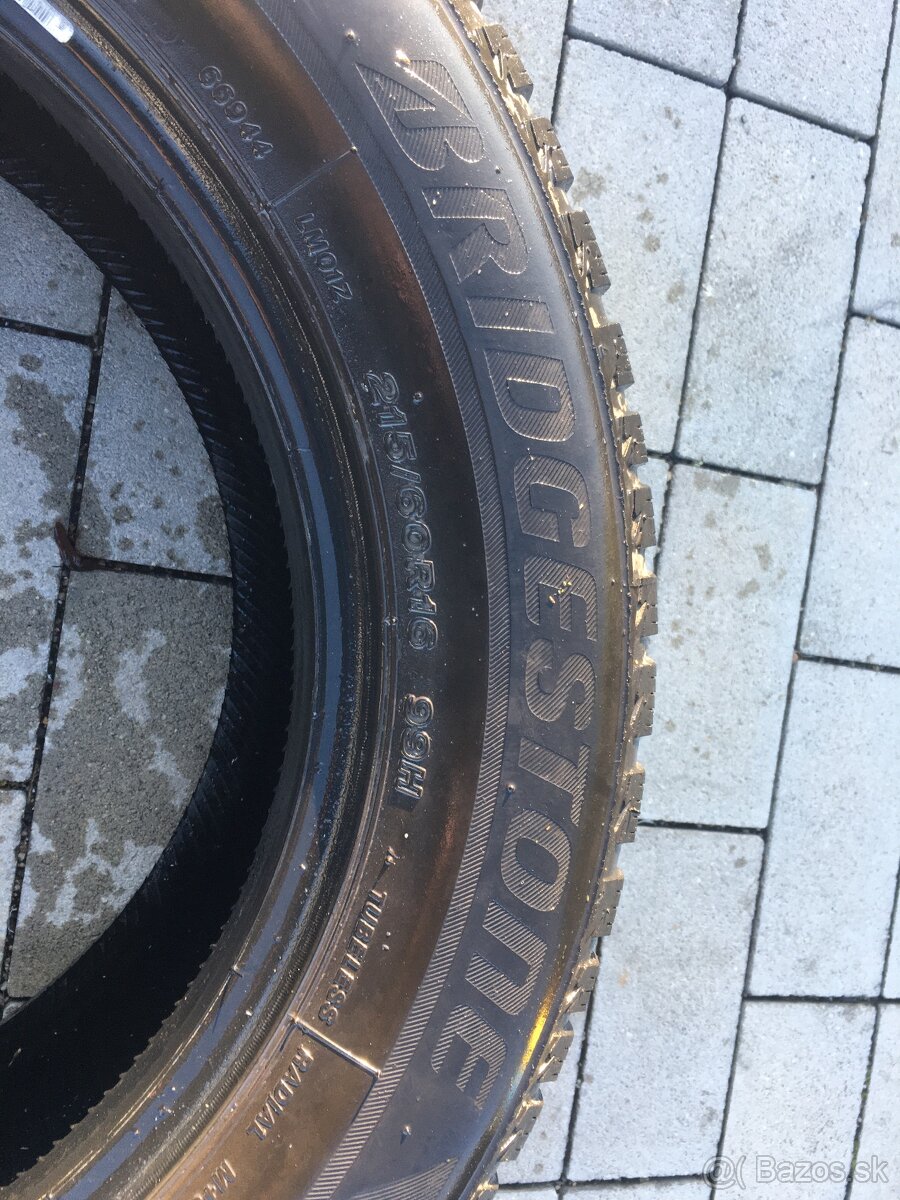 2 ks  215/60/16 Bridgestone