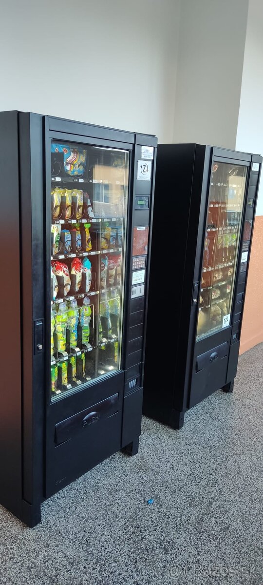 Predajný automat/ Kávomat