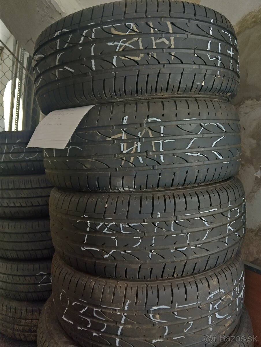 Bridgestone 235/55 R17 99V