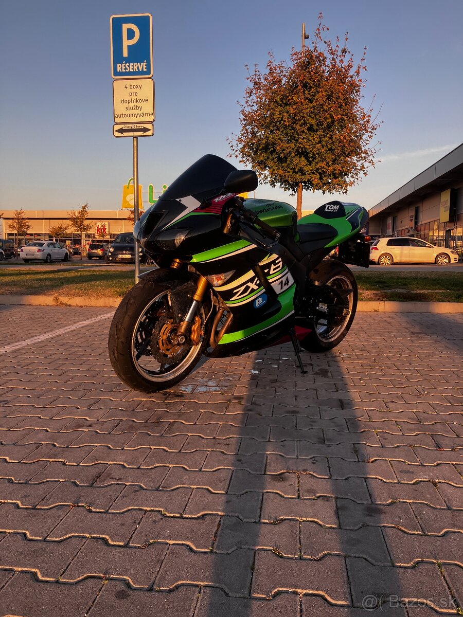 Kawasaki zx6r