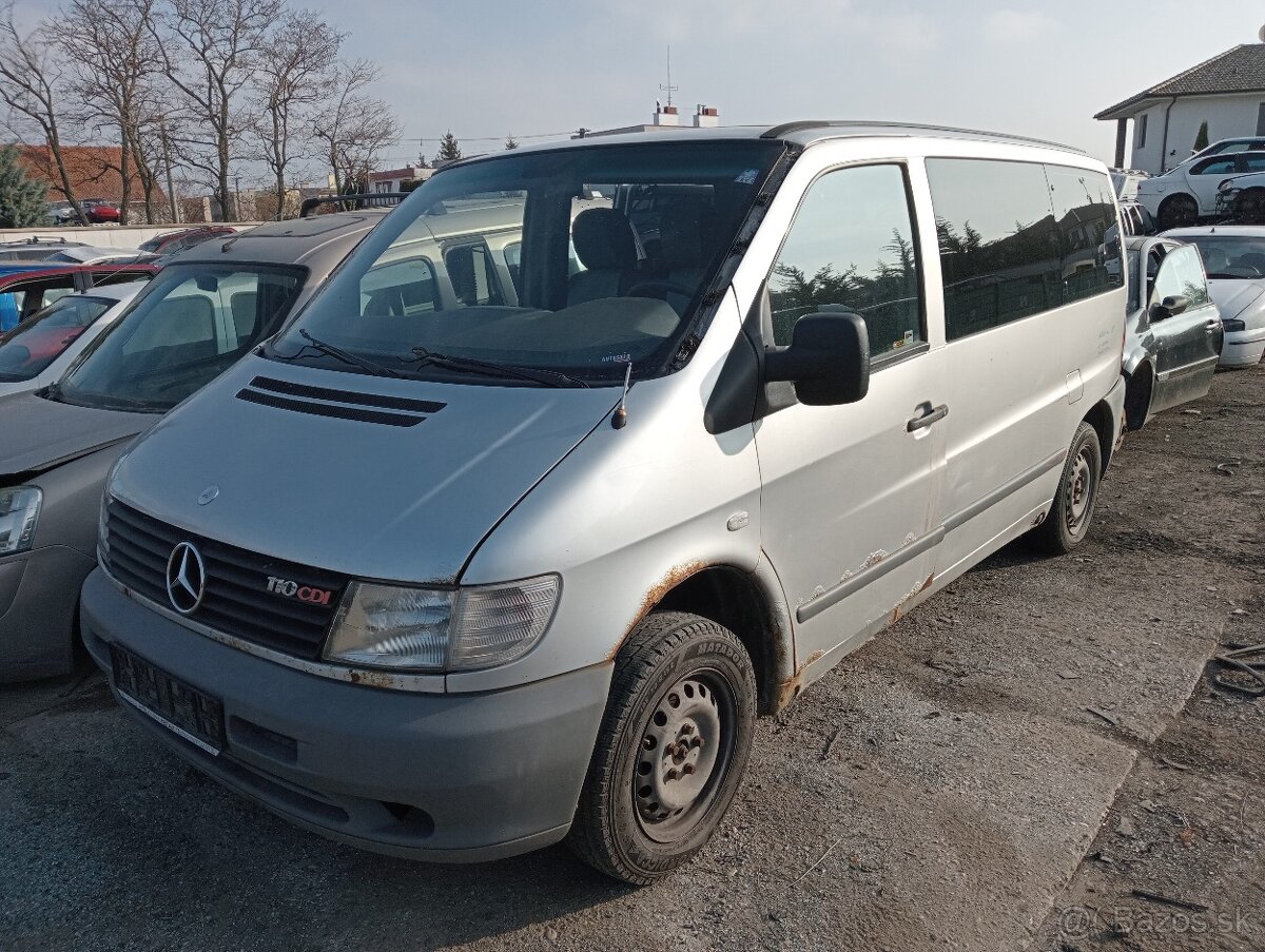 Lacno rozpredám na NÁHRADNÉ DIELY Mercedes Vito W638