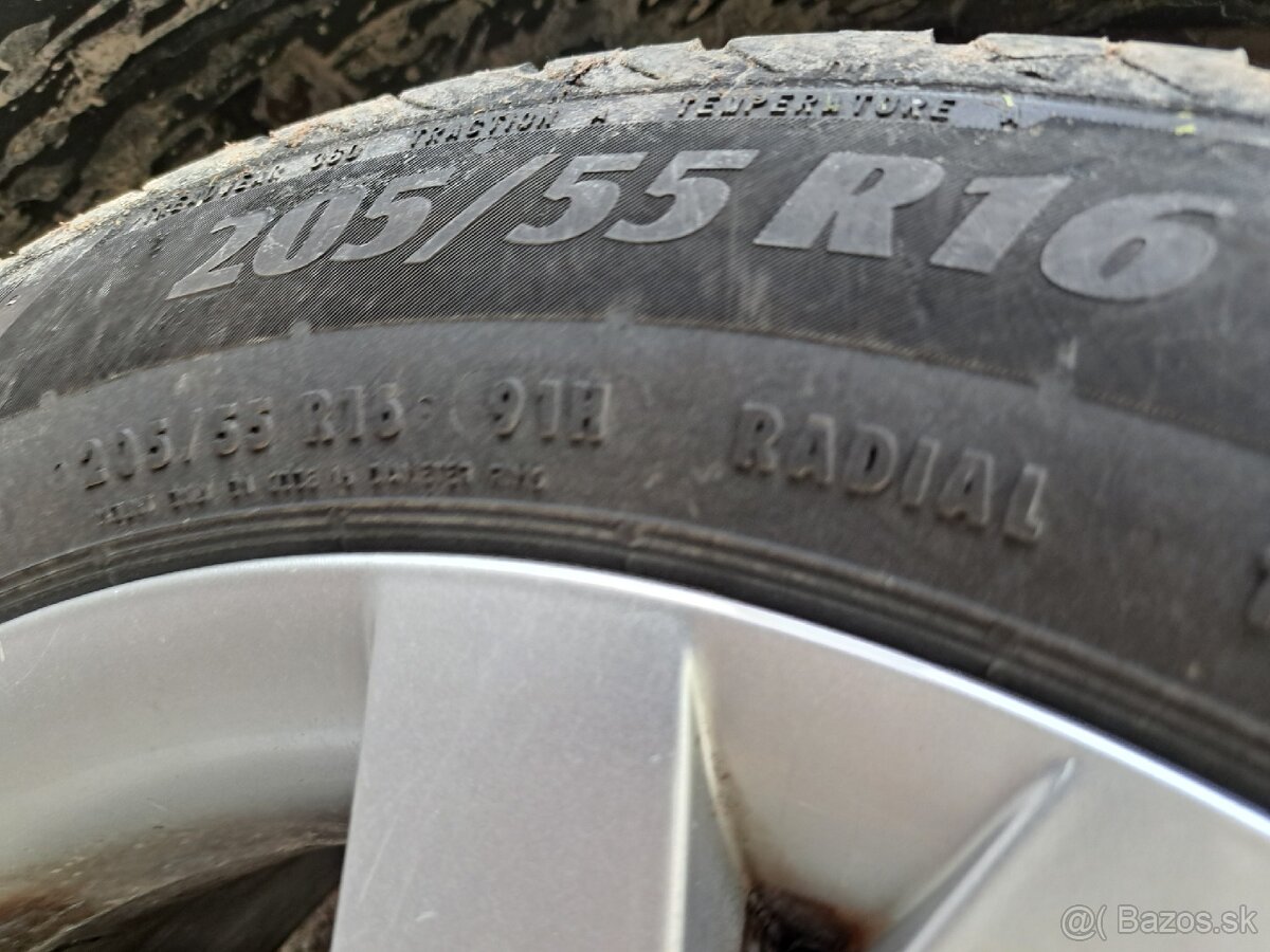 Predám letné gumy  205 / 55 R16