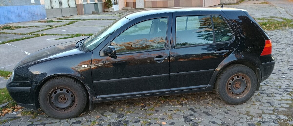 Golf IV