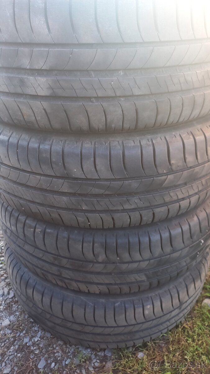 MICHELIN 195/65 R15