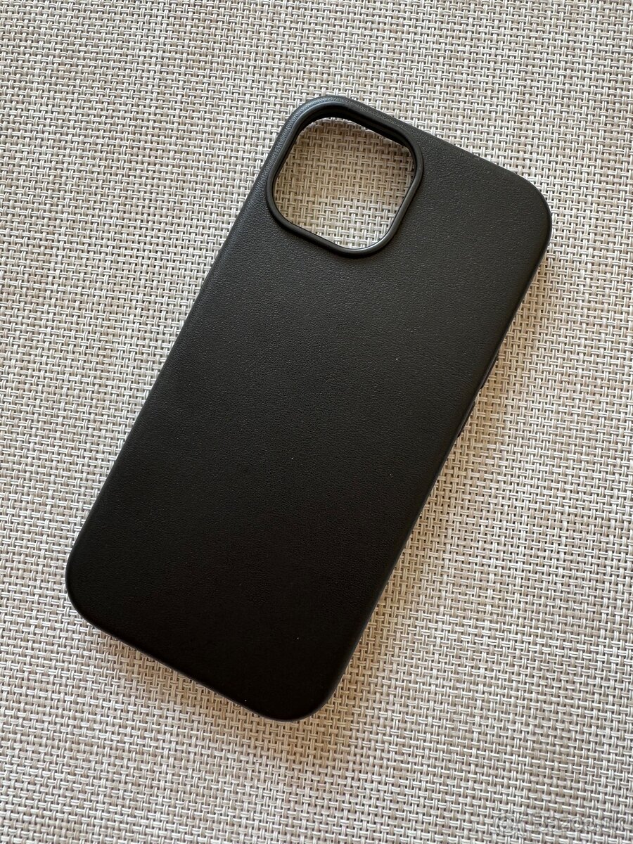 iPhone 15 Leather Case