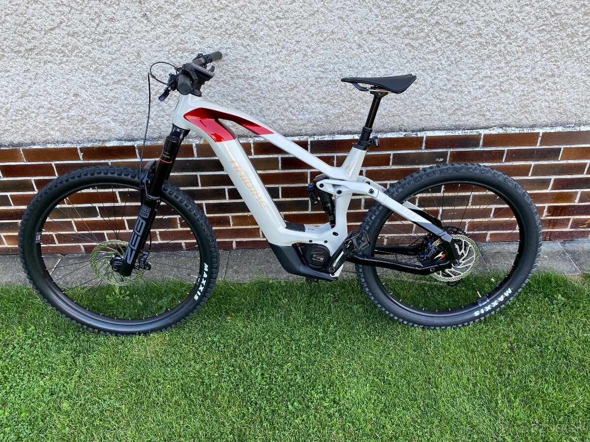 Haibike HYBE 9 Grey/Red karbonovy 2024