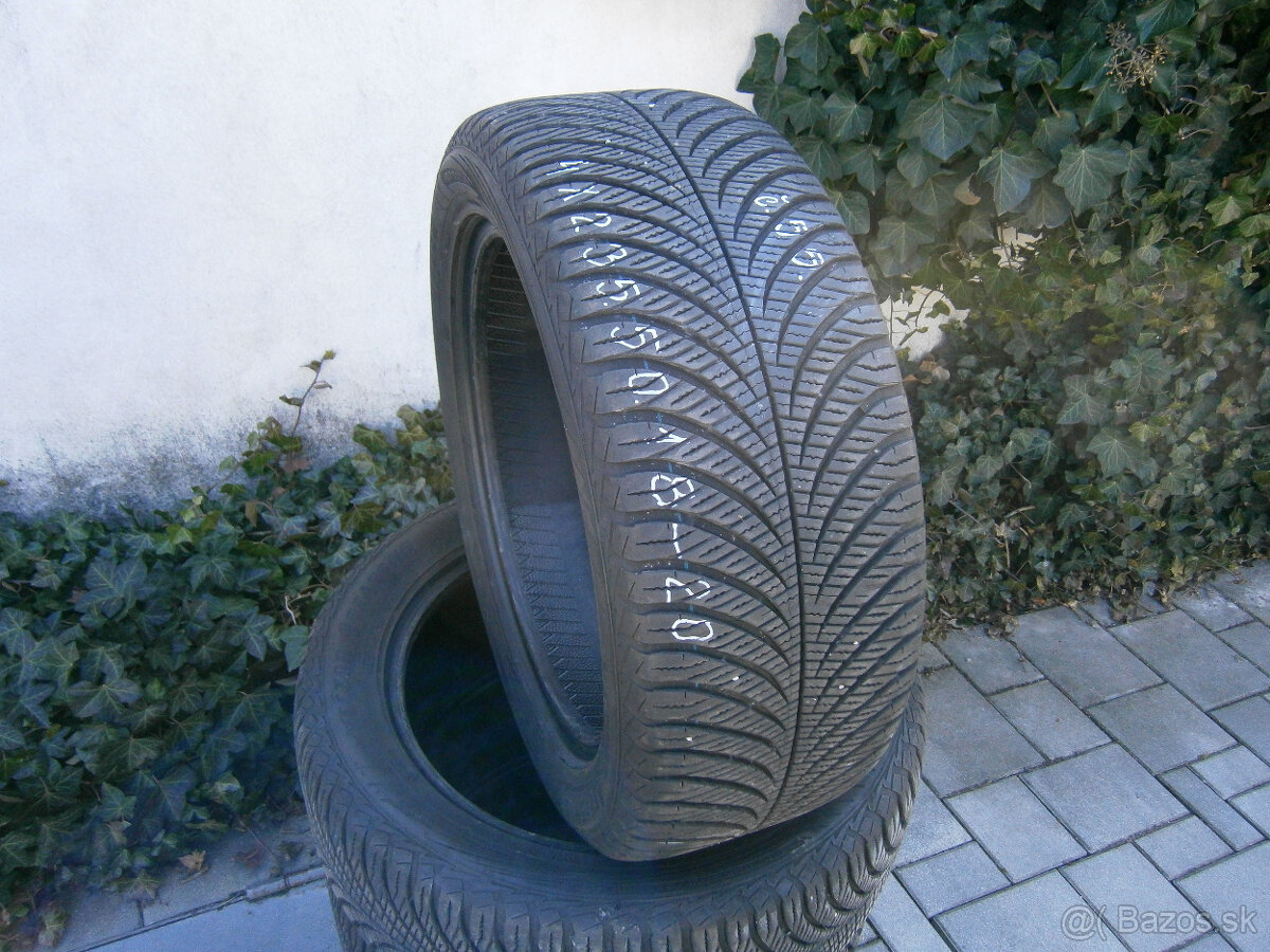 Predám 4x celoročné Goodyear 235/50 R18 101VXL