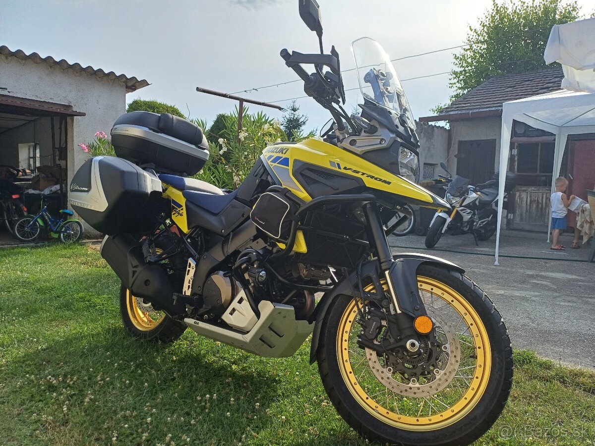 Suzuki V strom 1050xt