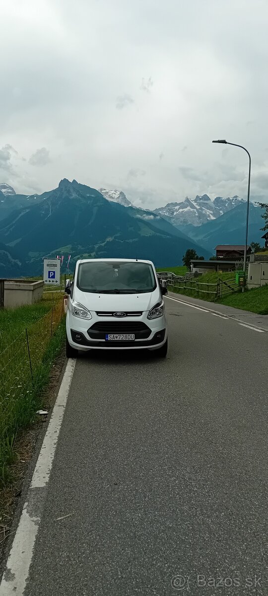 Ford tourneo custom 2,2 114kw Titanium