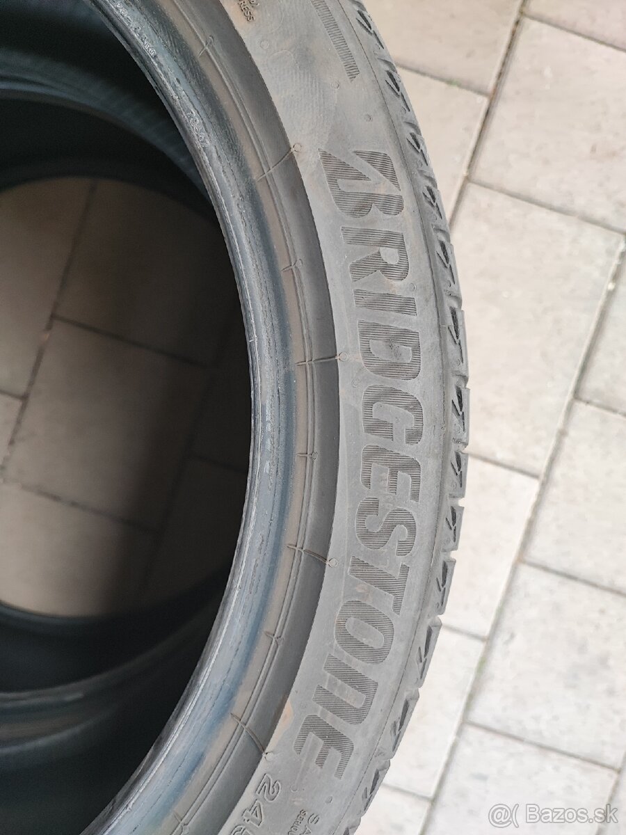 Letné pneumatiky  245/40 R 19