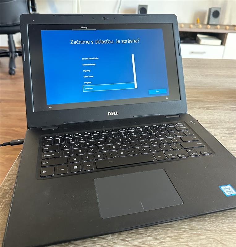 Dell Latitude 3490 i5 7200U/RAM 8gb/SSD 250gb/Win10 PRO