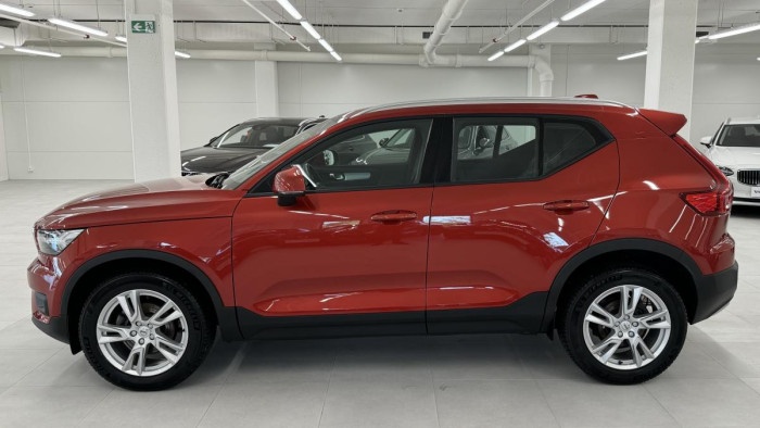 VOLVO XC 40 18" zimná sada alu originál.