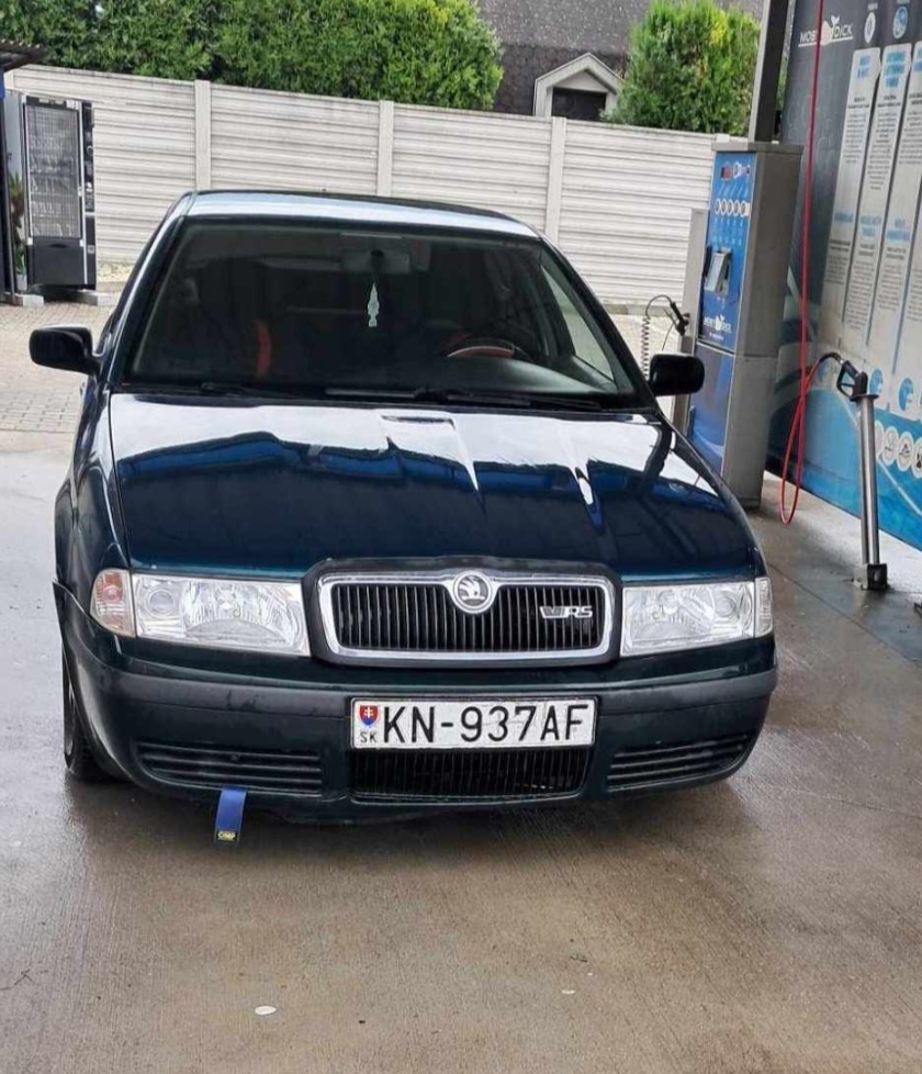 Škoda octavia 1.6 Benzin