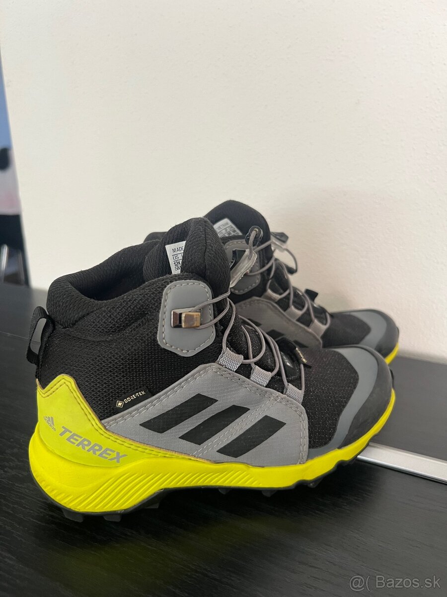 Detská obuv Adidas Terrex s membranou GTX vel. 30