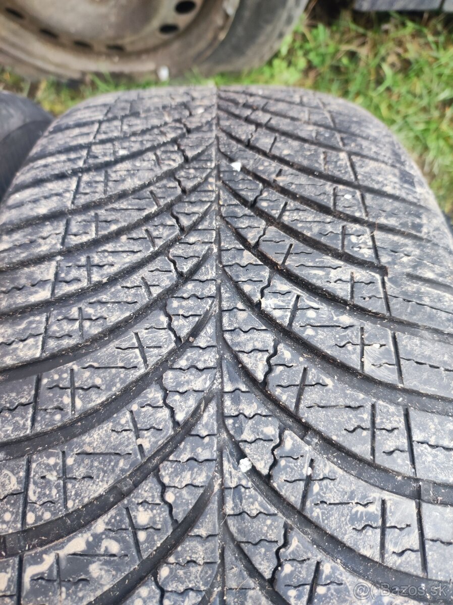 205/55 R16 zimne dva kusy 35€