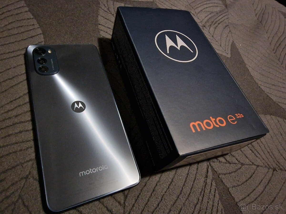 Motorola E32s