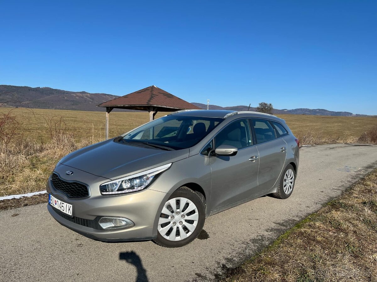 Kia Ceed SW, 1.6 GDi benzín, 2014