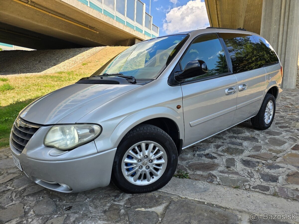 Chrysler Voyager 2.8CRD 110kw A/T //BEZ KOROZIE////7miestne