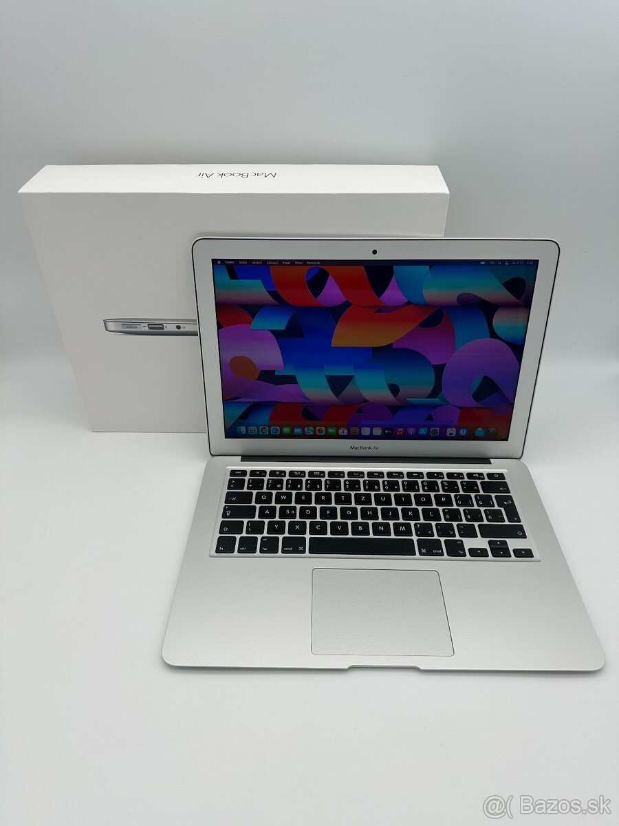 MacBook Air 13" 2017 128GB Silver KOMPLET (100% Batéria)