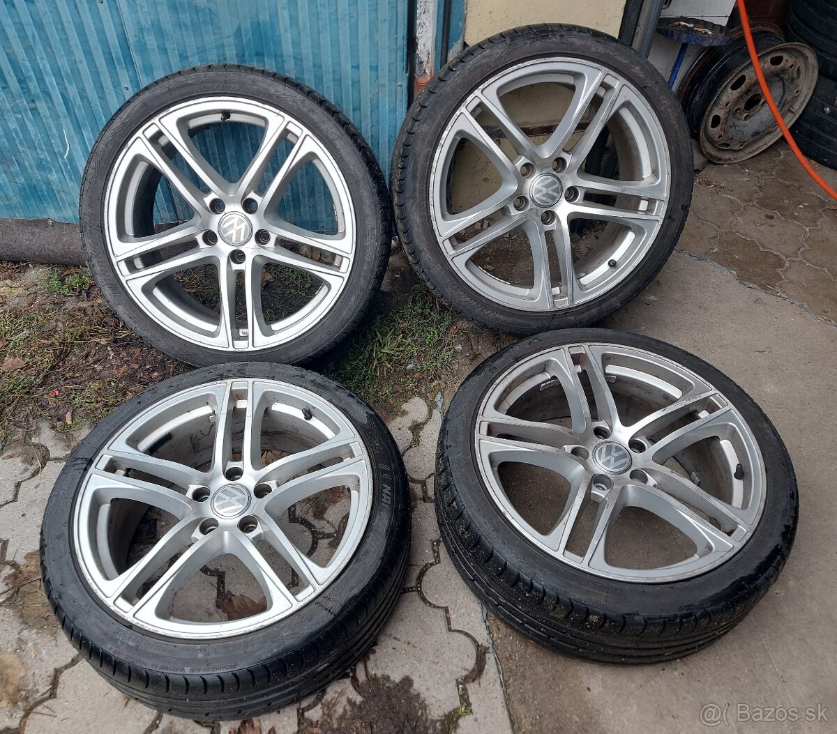 VW letne pneu R18  5x112 disky