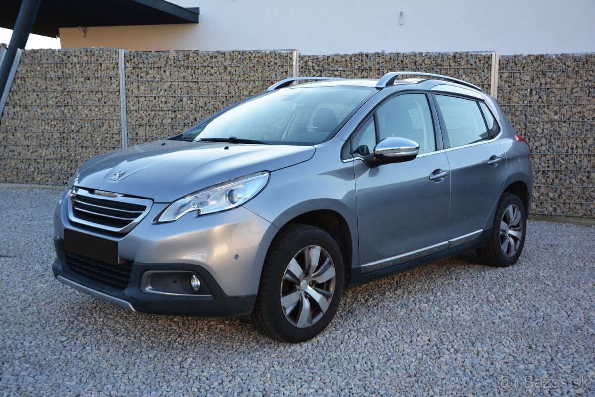 Peugeot 2008 1.2 VTI Style 4/2015 88000km