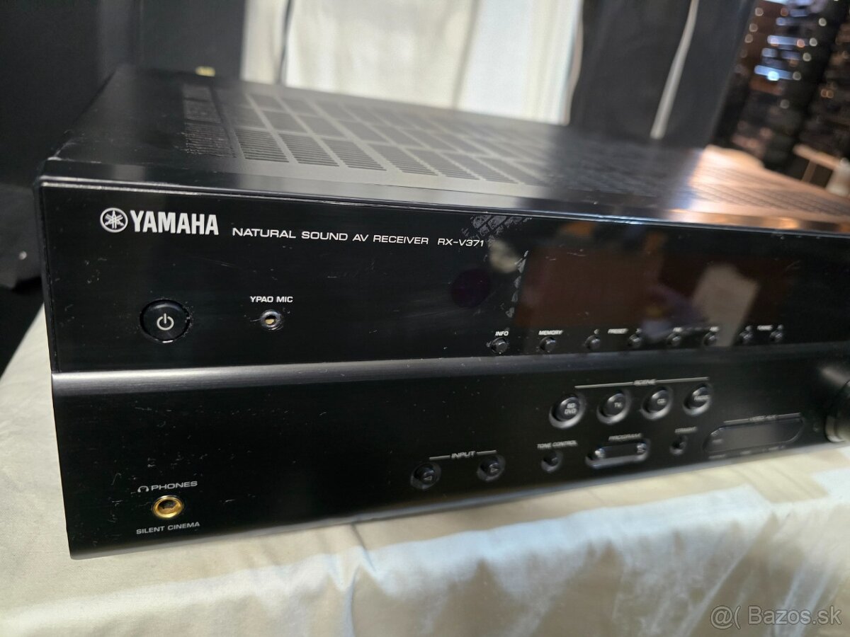 Yamaha RX-V371 av receiver nefunkčný