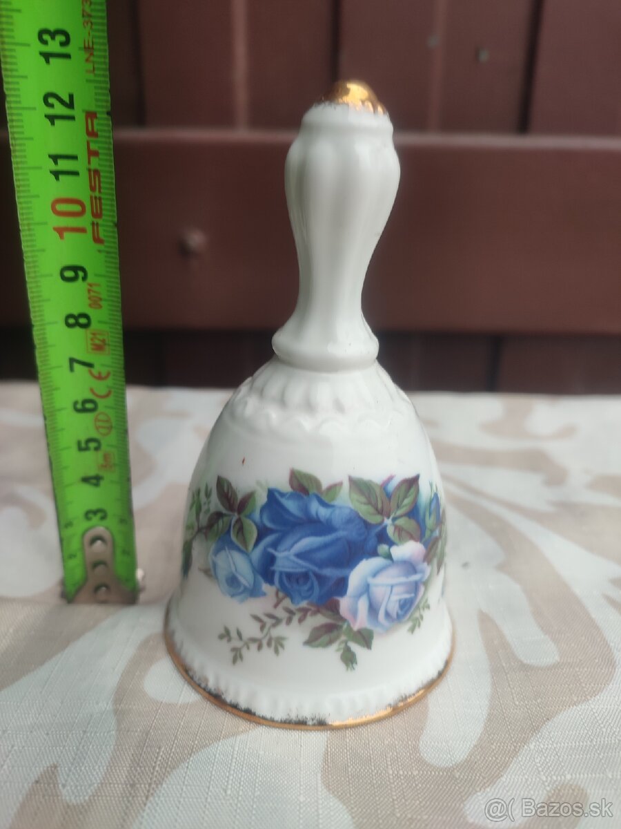 Zvonček porcelán Royal Albert 15€