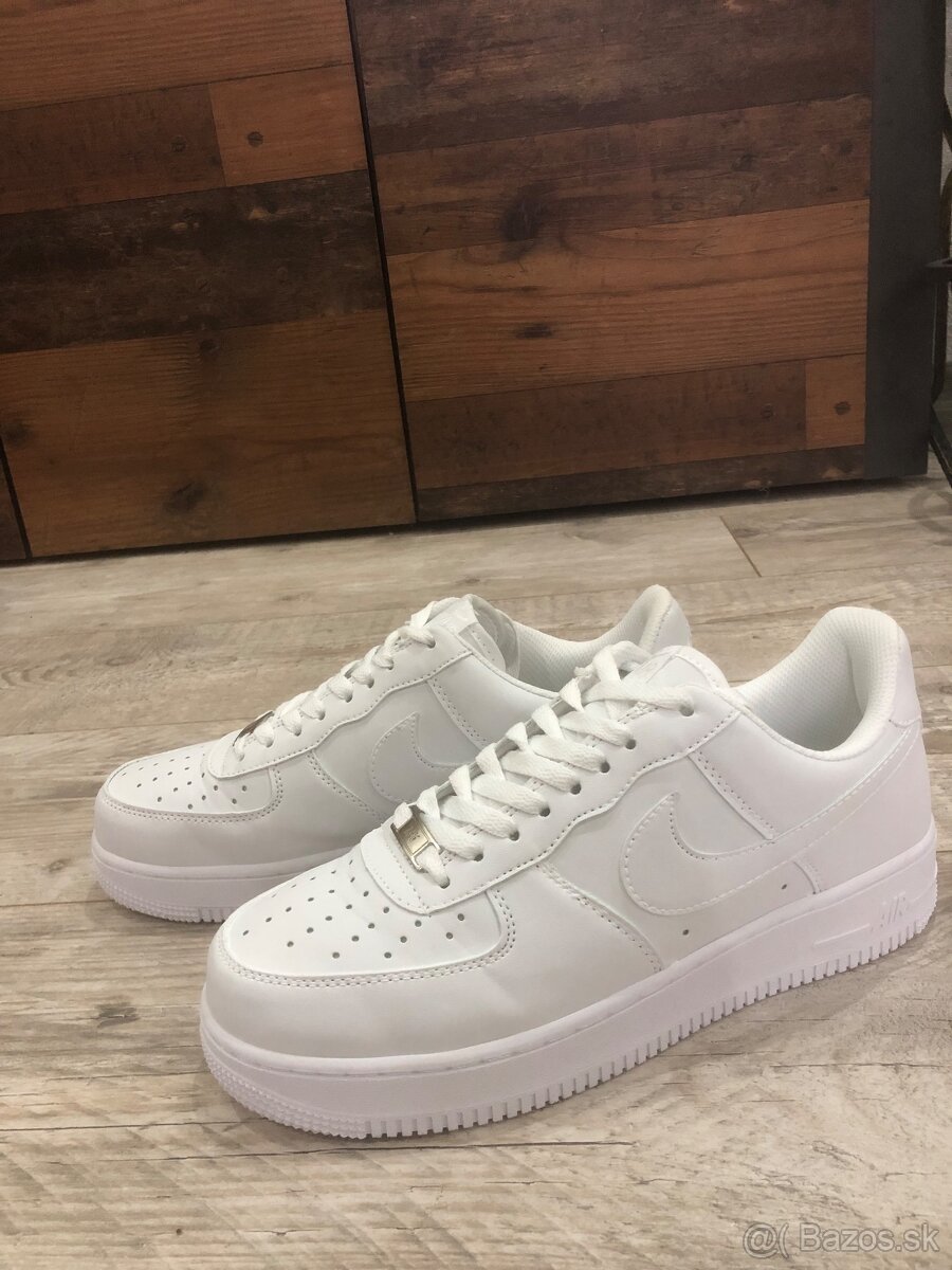 Nike Air Force 1 - Veľkosť 42 - Ako nové