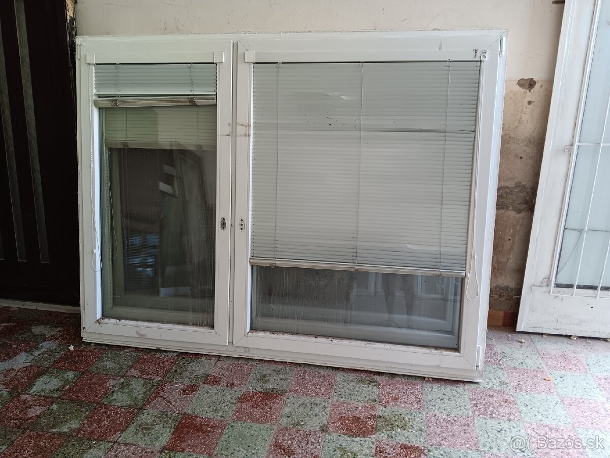 Plastové okná 3ks 208x157
130€