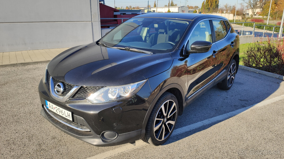 Predám Nissan Qashqai 1.2 DIG-T Automat rv.2016