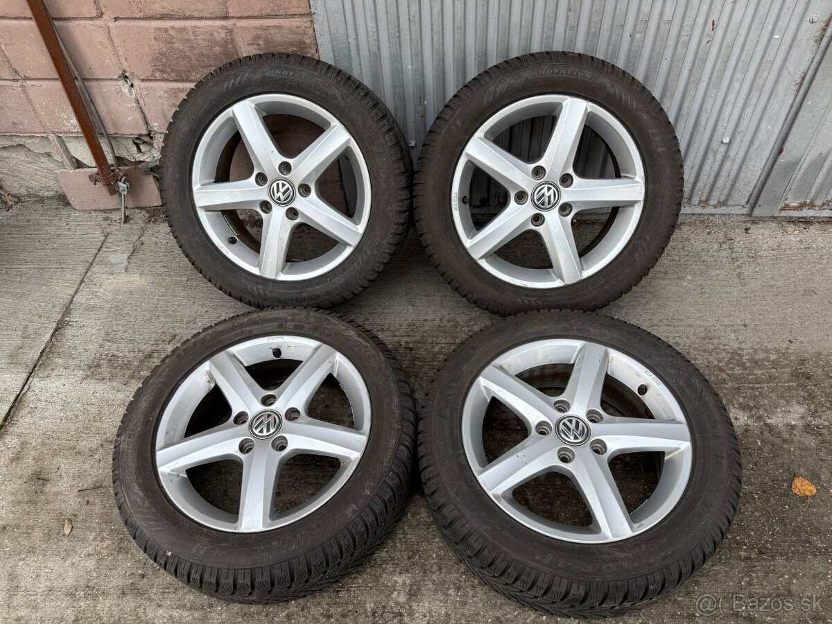 16" Elektrony original VW so zimnymi pneu 205/55 R16