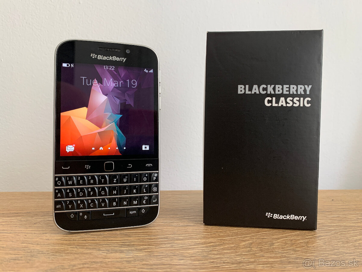 BlackBerry Classic: Komplet Balenie, TOP Stav