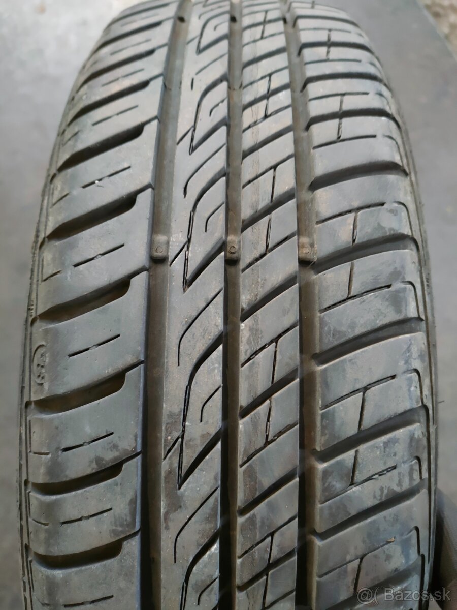 165/65 R15