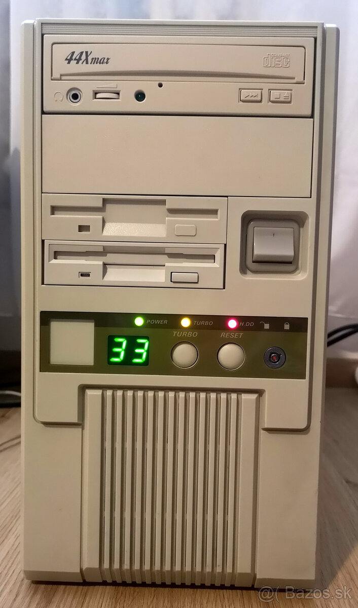 Predám Retro PC 486 DX 33MHz (19)