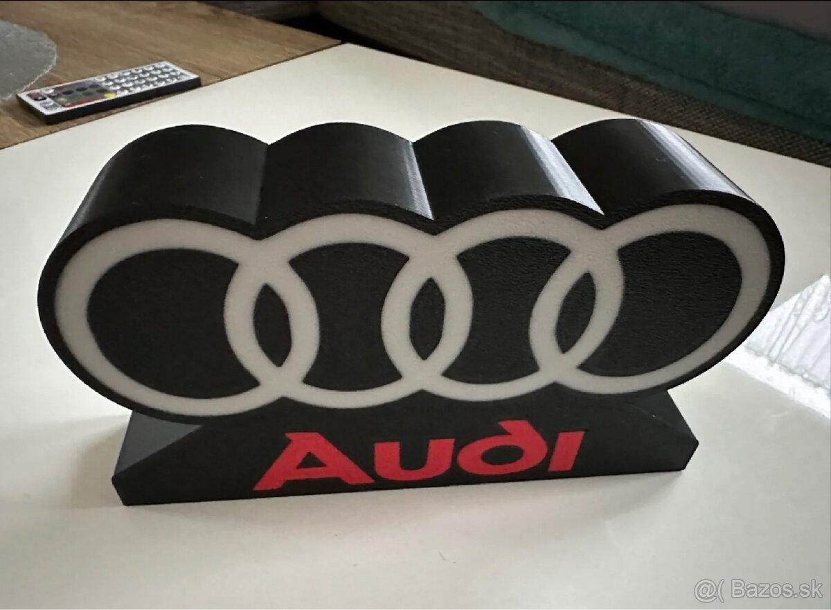 Lightbox Audi + RS6 (Podsvietený obrázok)