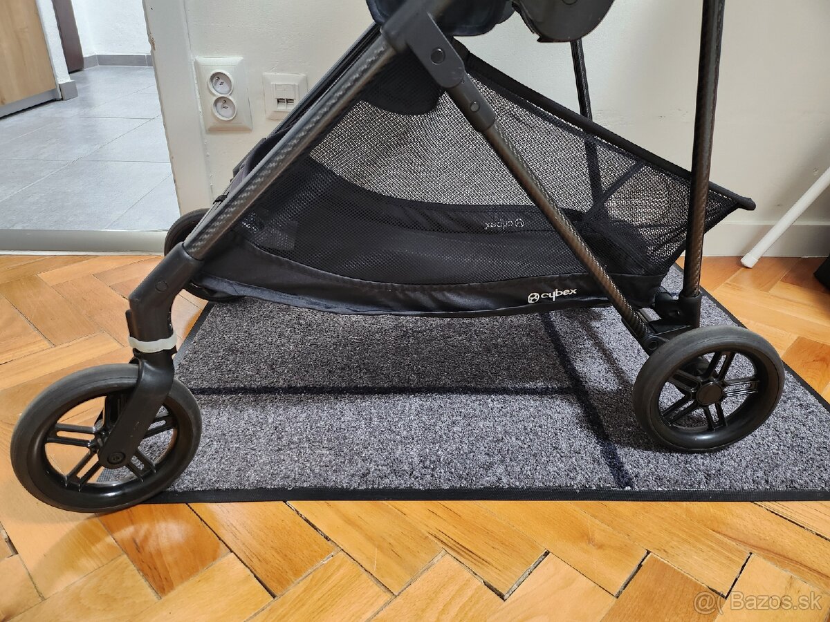 Cybex Melio Carbon