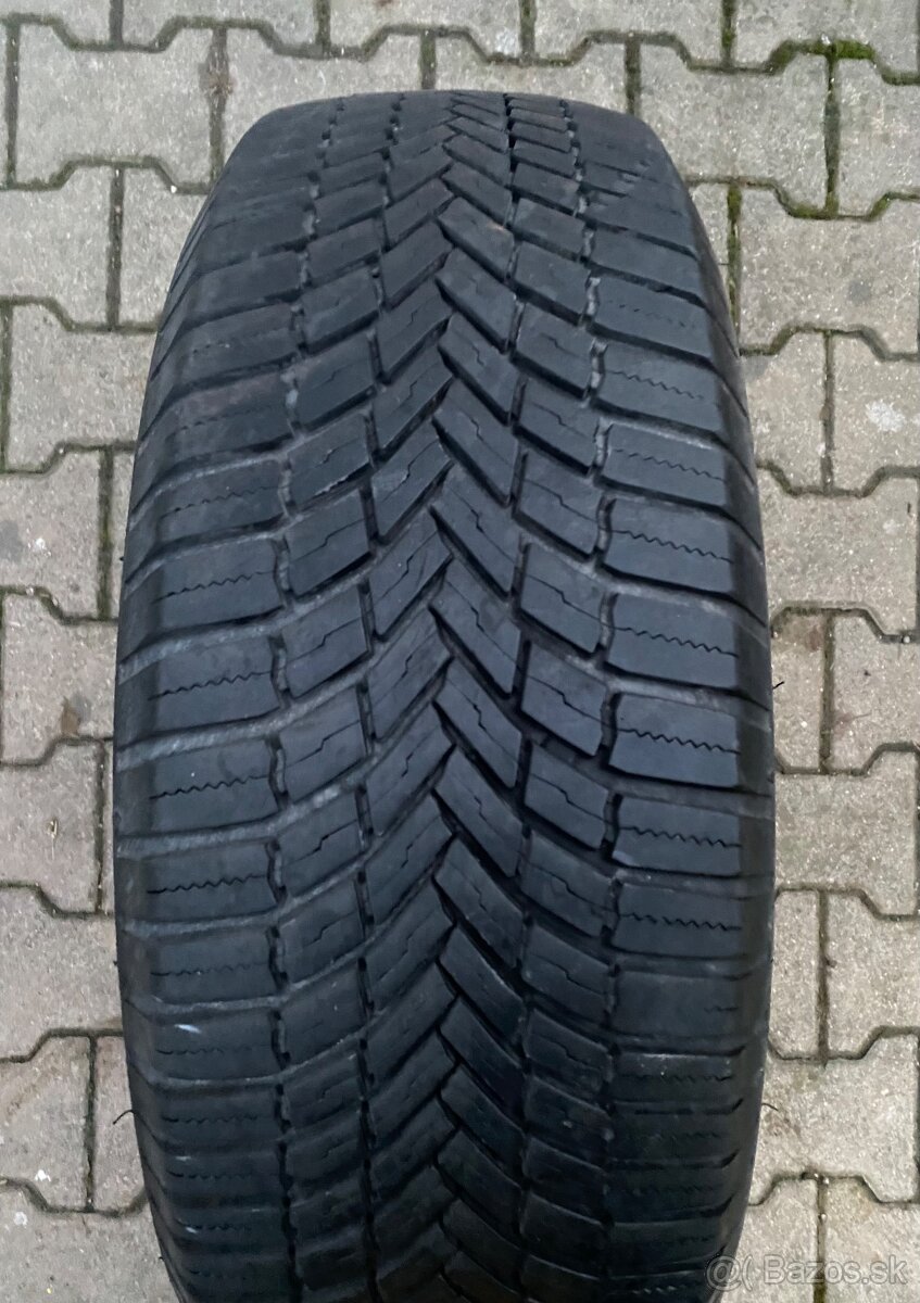 215/70 r16 celoročné BRIDGESTONE