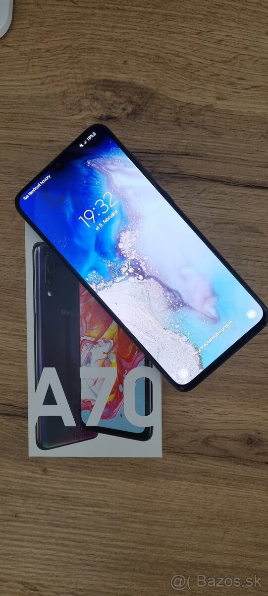 Samsung A70