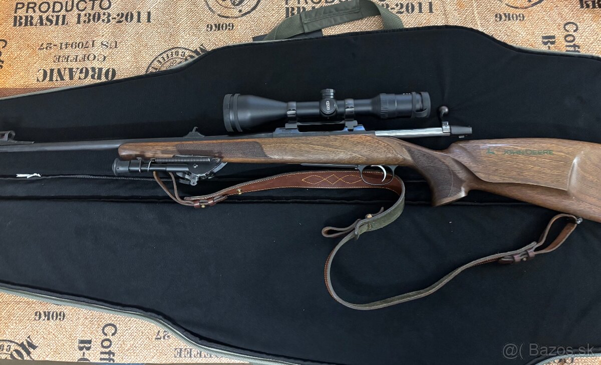 CZ 557