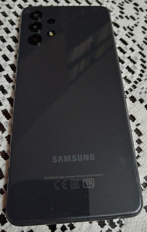 Predám Samsung Galaxy A32