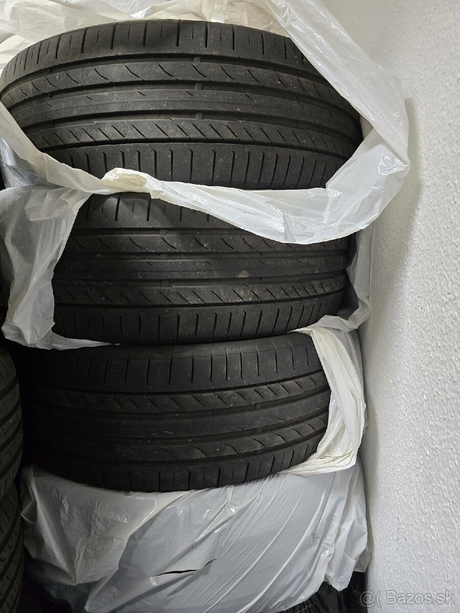 235/55 R19 Continental