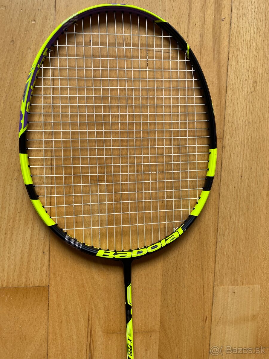 Predam Bedmintonovú raketu Babolat X-Feel Lite