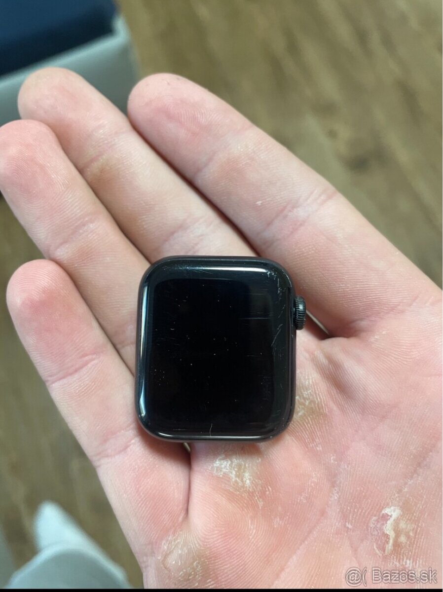 Predám apple watch se